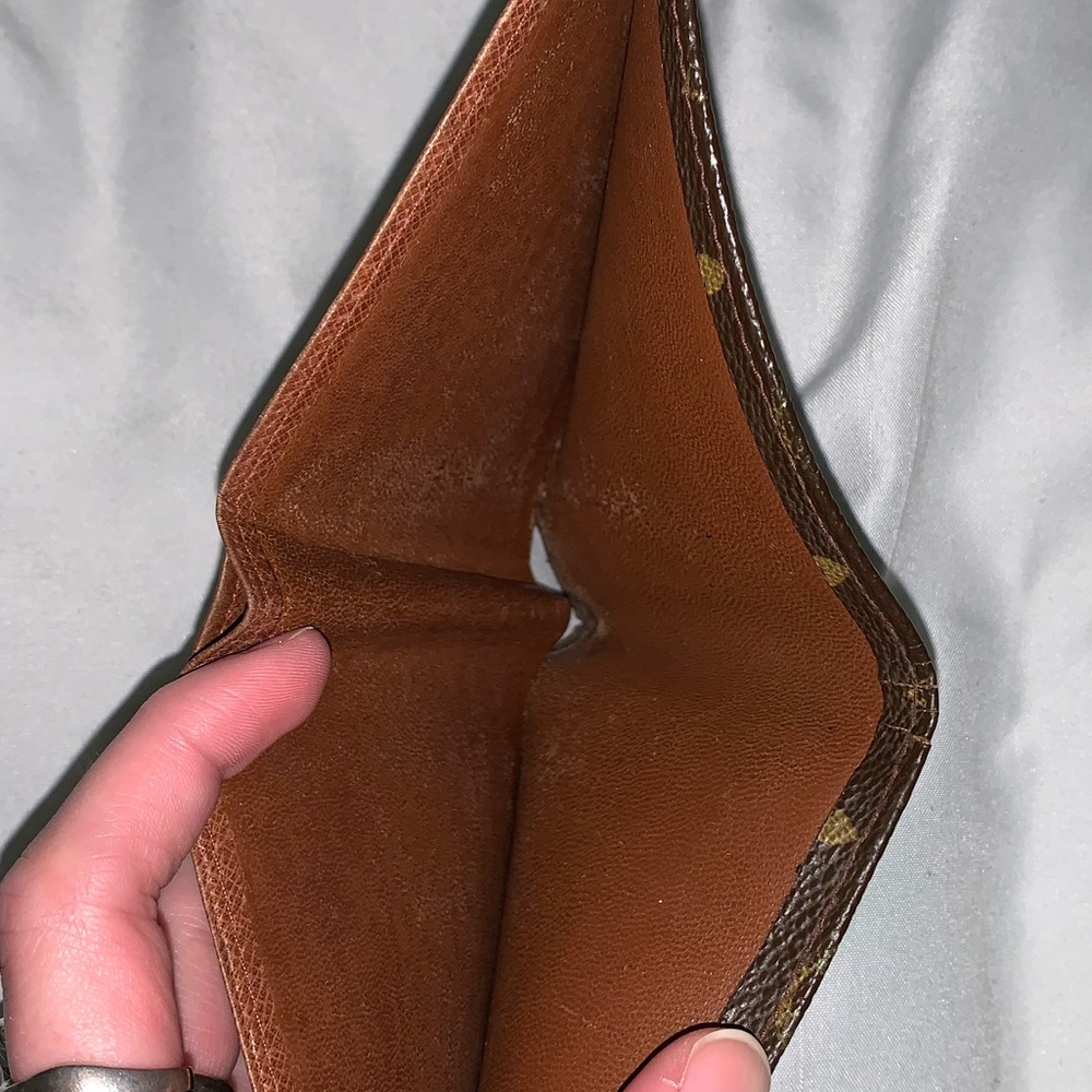 LOUIS VUITTON Monogram Multiple Wallet M60895 - Picture 6 of 7